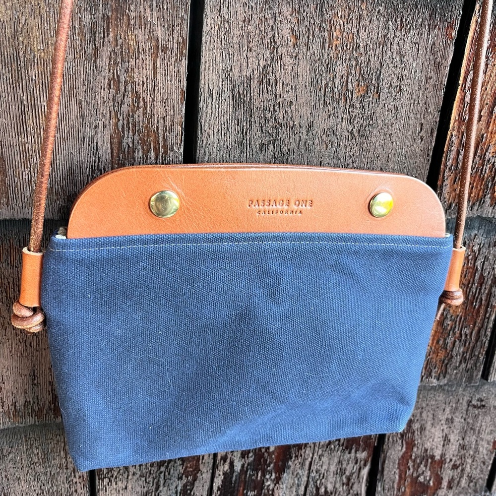 DEEP SALE! Passage One Mallorca waxed canvas crossbody • leather navy blue